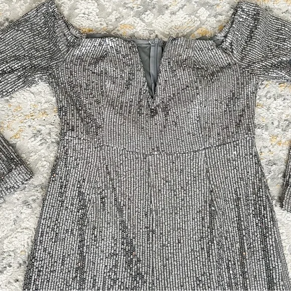 Silver sequin jumpsuit Size 8 Boohoo - Picture 5 of 5